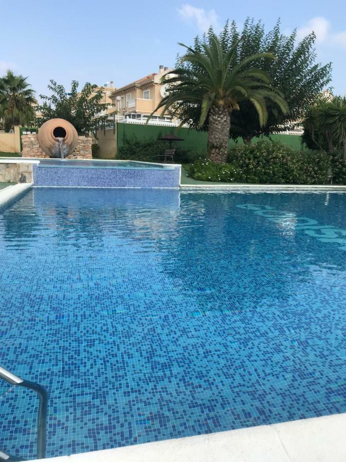 Casa Jones Apartment Torrevieja Ngoại thất bức ảnh
